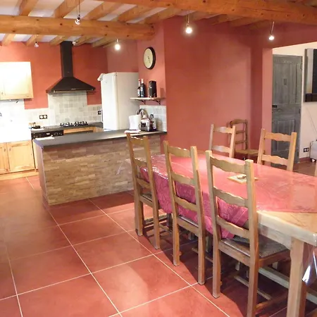 Holiday home Les Bananiers Sauveterre (Gard)