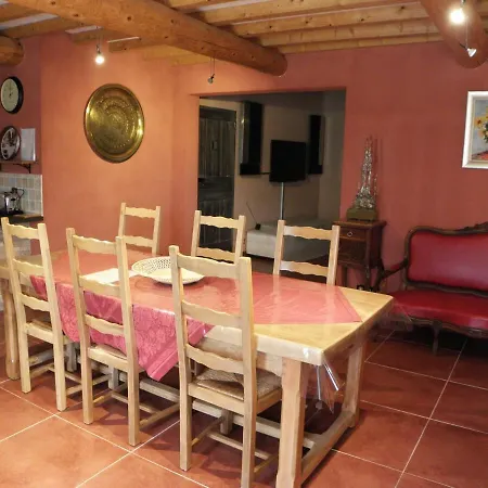 Holiday home Les Bananiers *